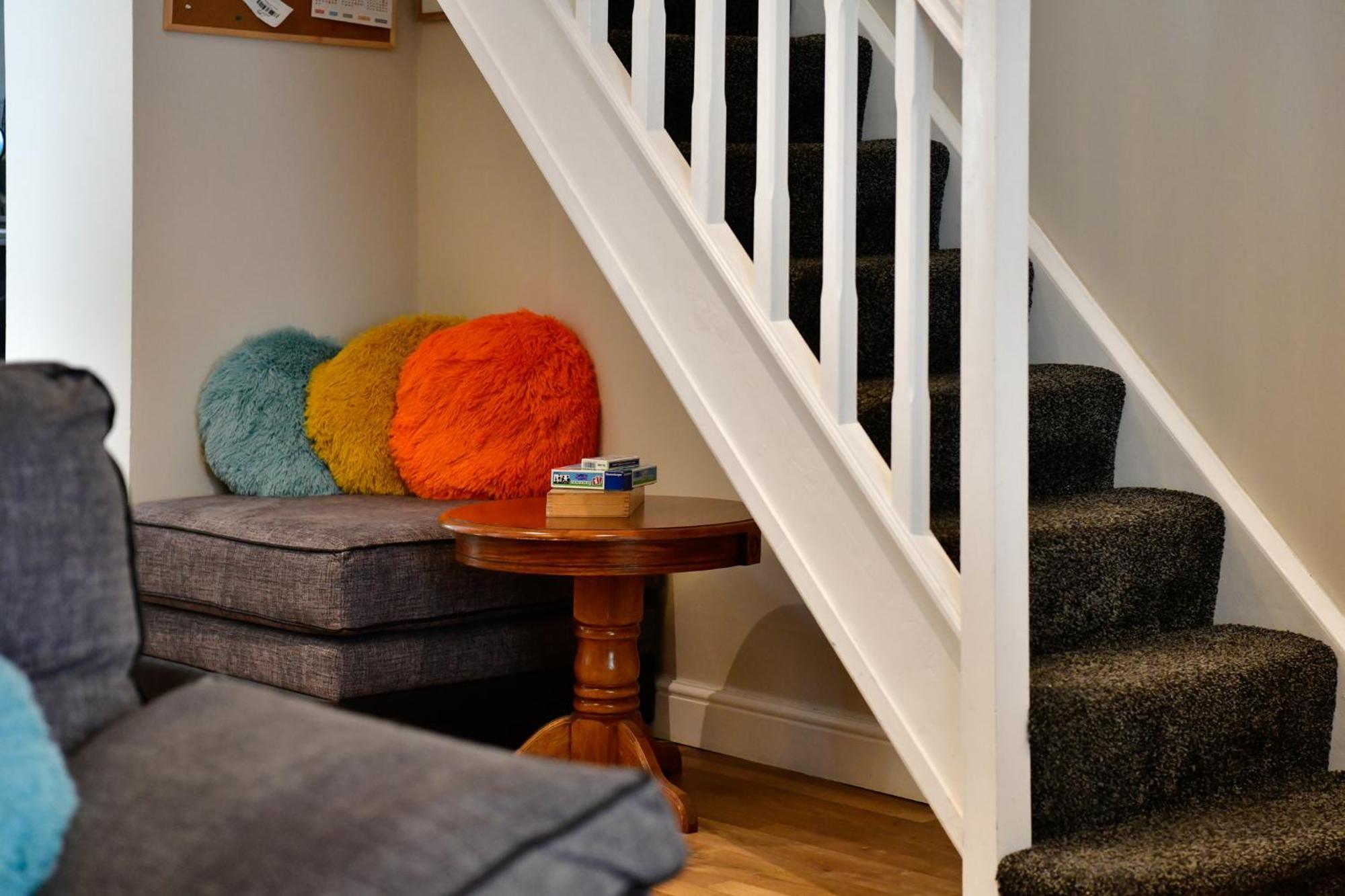 Free Parking - Heart Of The City - Superb Townhouse & Garden - Peaceful Area But Only 5Min Walk To Beach, Shops, Bars, Arena, Marina, Parks Swansea Eksteriør bilde